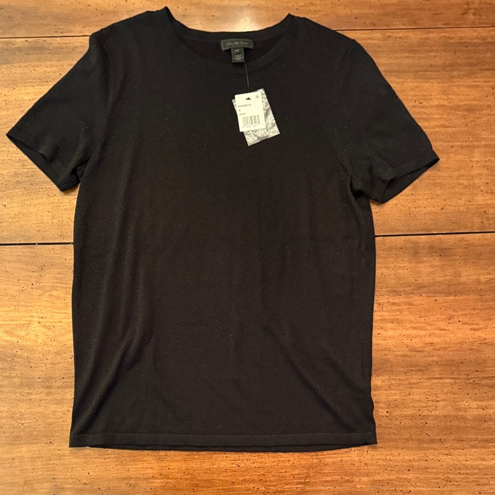 Women’s black shimmery top